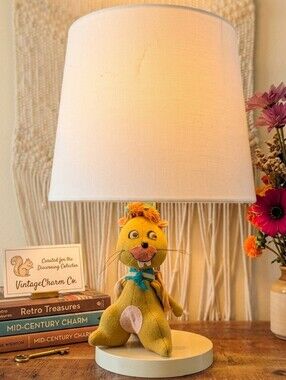 Vintage Stuffed Animal 60s 50s Mod Retro  Lamp – 9" Tall – Working Condition